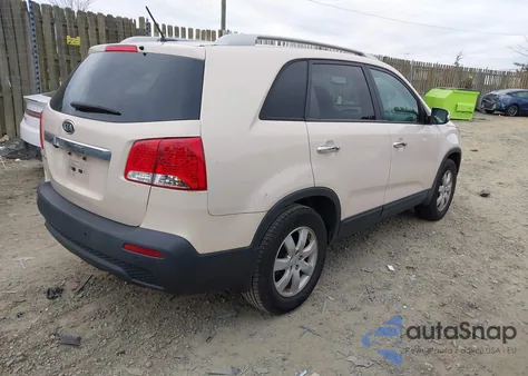 2011 Kia Sorento Lx from USA, damaged, VIN 5XYKT4A15BG170818